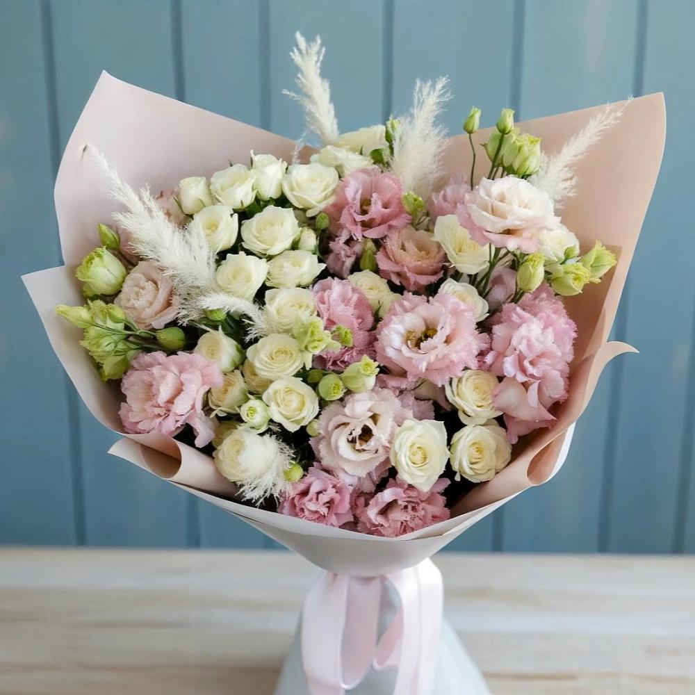 Букет цветов из: Альстромерии и Розы в Талдоме