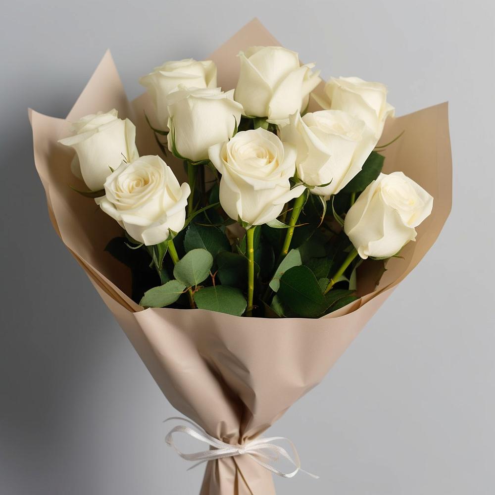 Букет 9 Белых роз Эдлесс Лав в Талдоме