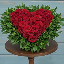 Цветочная композиция из Розы в виде сердца #REPLACE_PRED# Талдоме