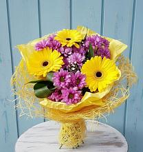 Букет цветов из:  Хризантемы и Герберы в Талдоме