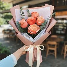 Букет цветов из:  Розы в Талдоме
