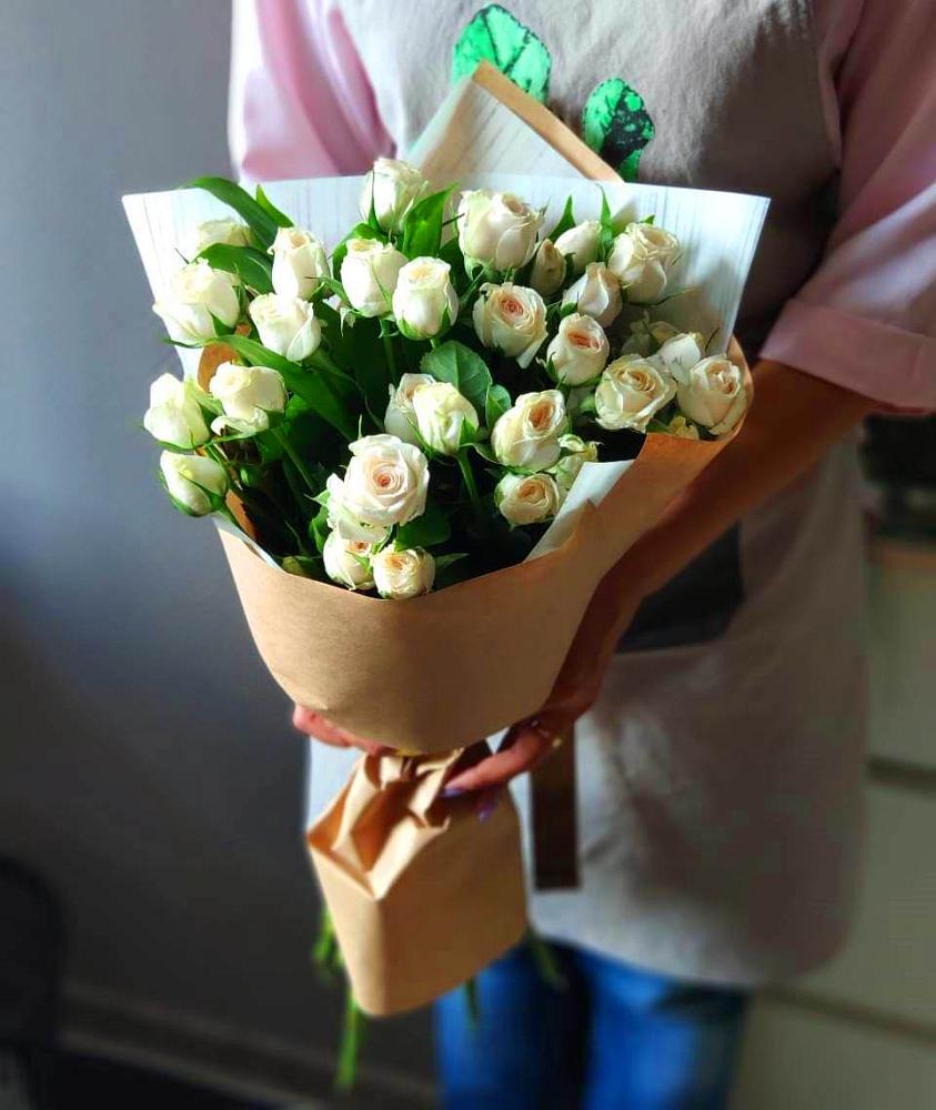 Букет цветов из: Розы в Талдоме