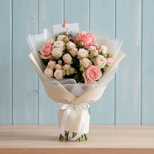 Букет цветов из:  Розы в Талдоме