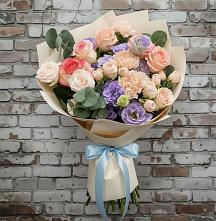 Букет цветов из:  Розы, Лизиантусы и Гвоздики #REPLACE_PRED# Талдоме
